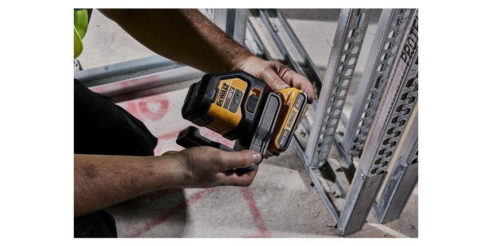 DeWalt DCLE34021N-XJ Line laser-1