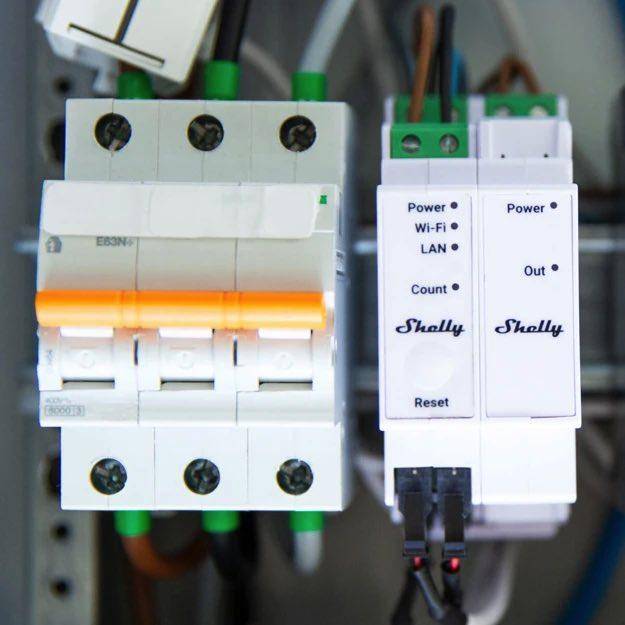 Shelly Pro 3EM Switch Add-On, Nur für PV-Anlagen - 0% MwSt.-1