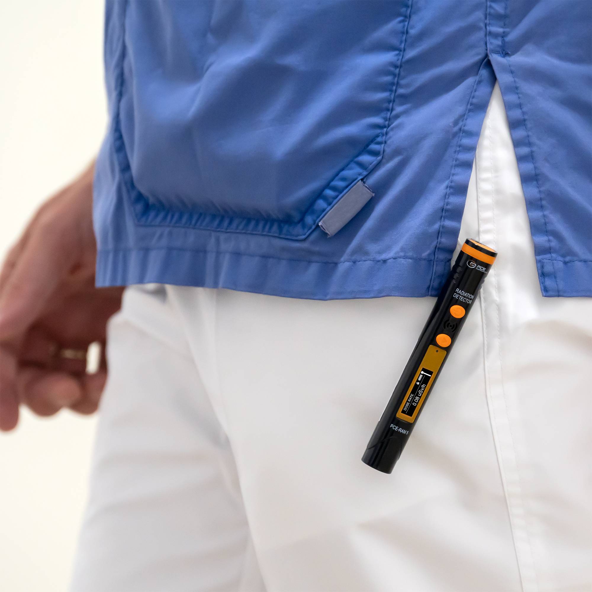 PCE Instruments Strahlungsmessgerät PCE-RAM 5 zur Dosismessung |0,05 usv … 50 msv |X |ß |y-Strahlen |Alarmfunktion-2