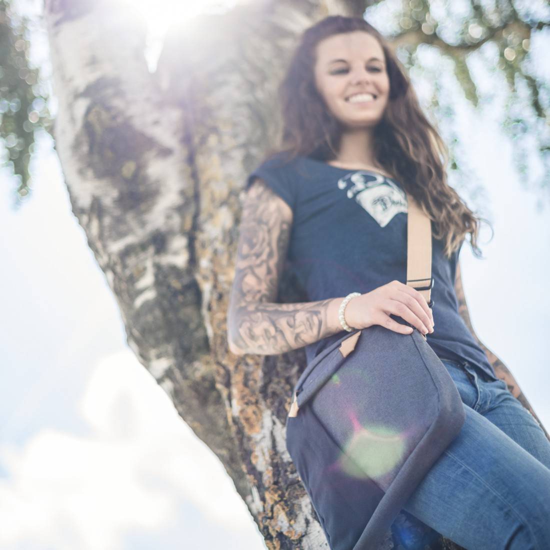 hama 00217116 Laptop-Tasche "Florenz", bis 40 cm (15,6"), Schwarz/Grau-1