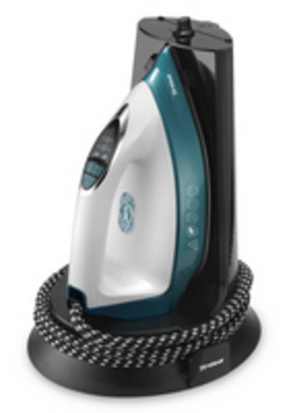 Trisa Comfort Steam i6014, 2400 W, 5,5 bar, 1,3 l, 140 g/min, 55 g/min, Keramik-Bügelsohle