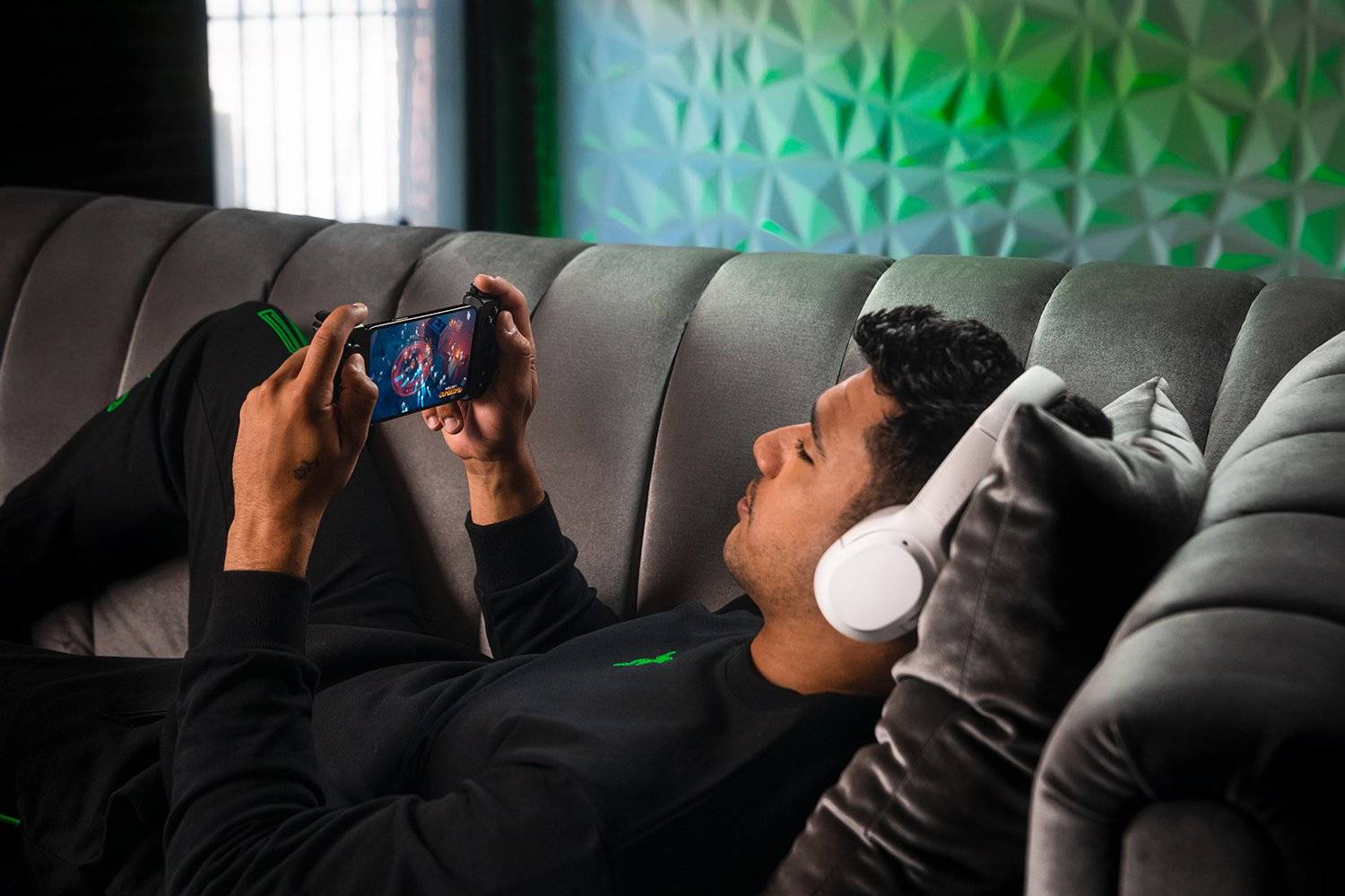 RAZER Kishi V2 for Android Gamepad Android Schwarz-2