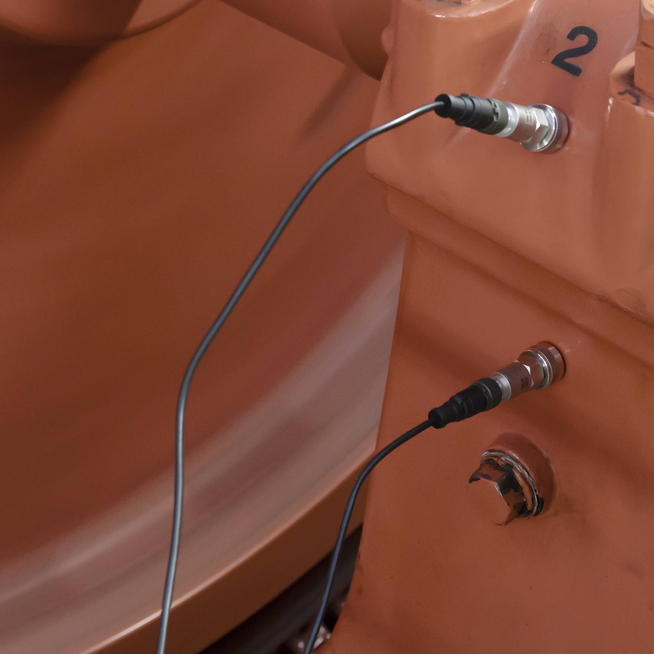 PCE Instruments Vibrationsmessgerät PCE-VM 400B |4-Kanal |m/s²| mm/s |µm |U/min |ISO10816 |Auswuchtfunktion |2 Sensoren-5
