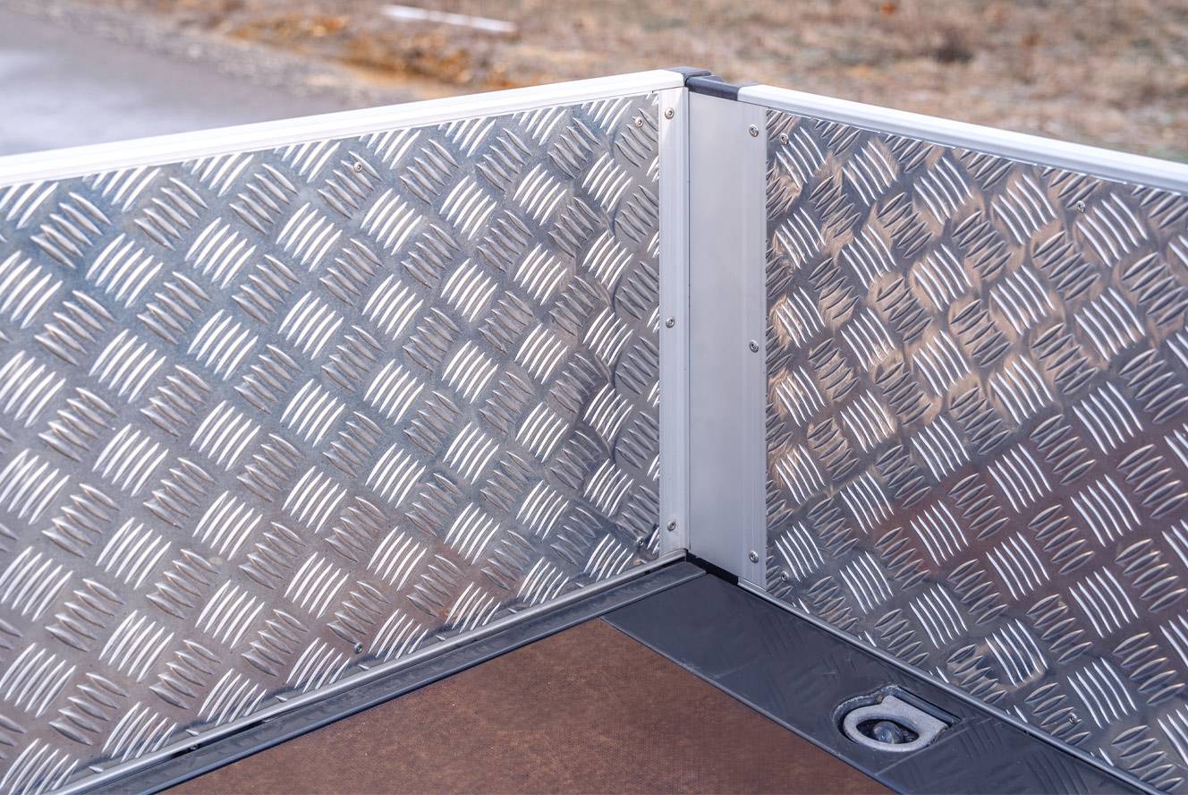 LogicLine Europe Bordwandverkleidung BV-4400 Selbstzuschnitt-0