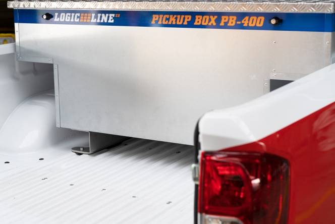 LogicLine Europe Standfüße PB-400-0