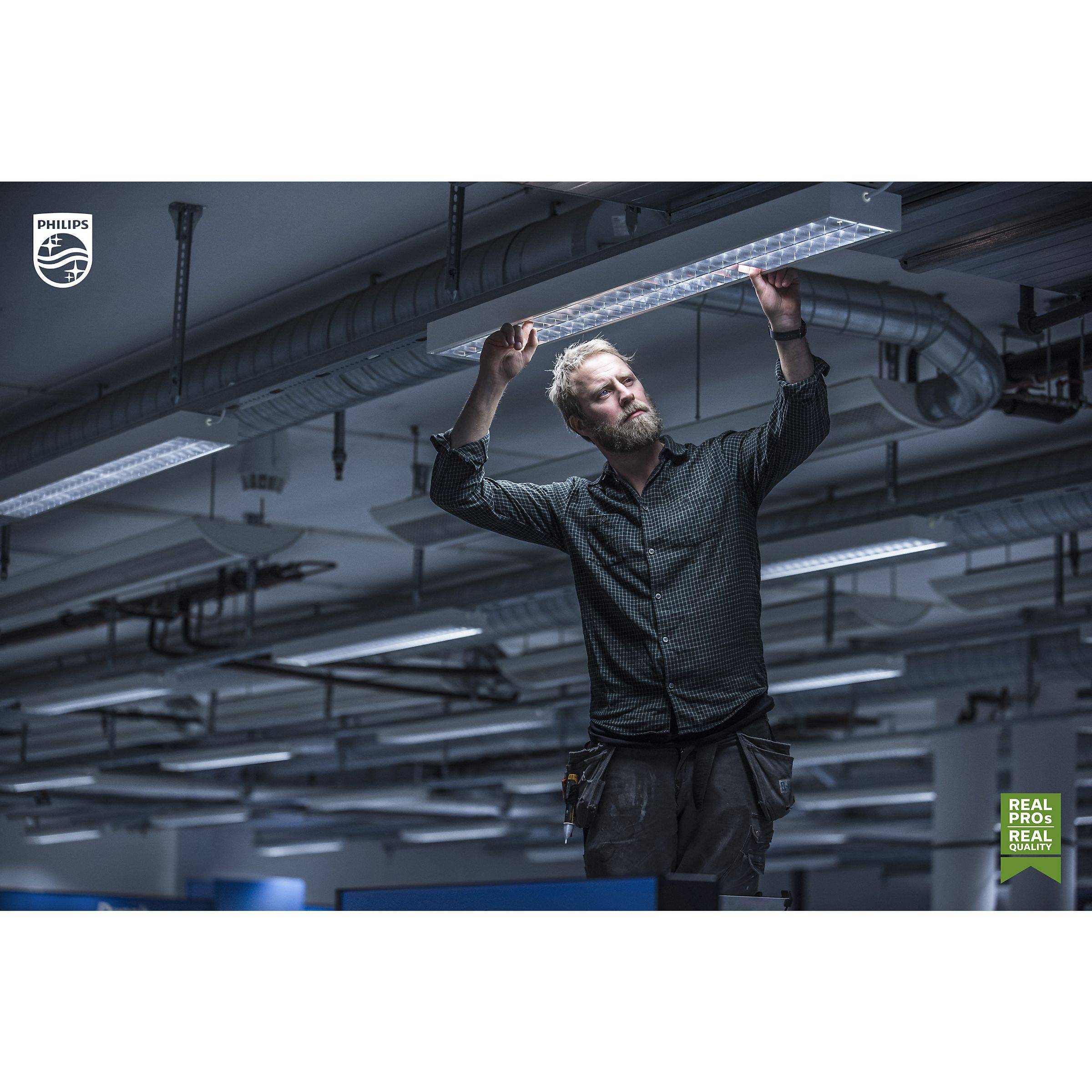 Philips LED Röhre T8 CorePro (EM/Mains) High Output 8W 900lm - 840 Kaltweiß | 60cm - Ersatz für 18W-3