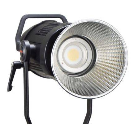 SWIT ELECTRONICS BL-300 - Dimmbare Bowens Mount COB LED Tageslicht Leuchte (300 Watt | 54.000 Lux | 5.600 K | CRI 97 |-1