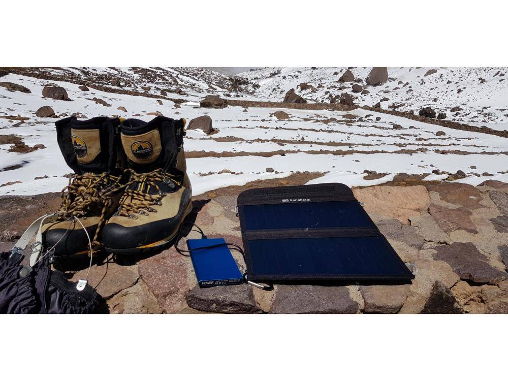 SANDBERG Active Solarladegerät 13 Watt 2 Ausgabeanschlussstellen 2 x USB 5 V-2