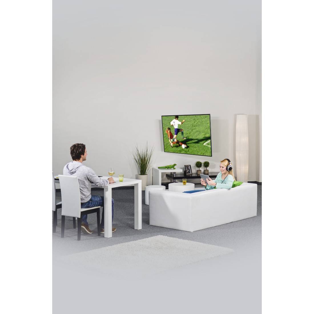 hama 00220823 TV-Wandhalterung, schwenkbar, neigbar, 165 cm (65") bis 20 kg-3