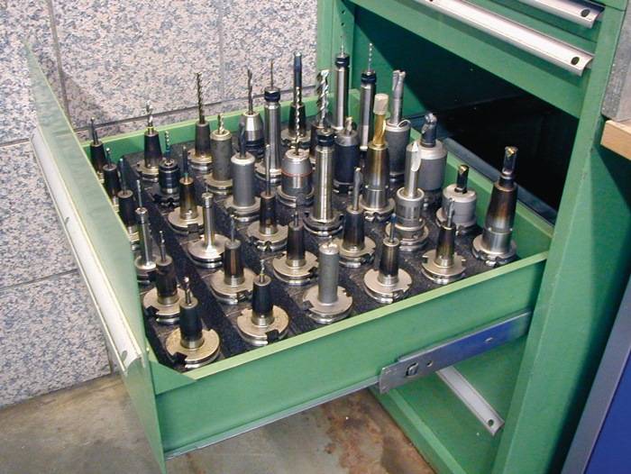 Werkzeugträger SK40 a. PP Tischblock 12er B.360xT.245xH.200mm-1