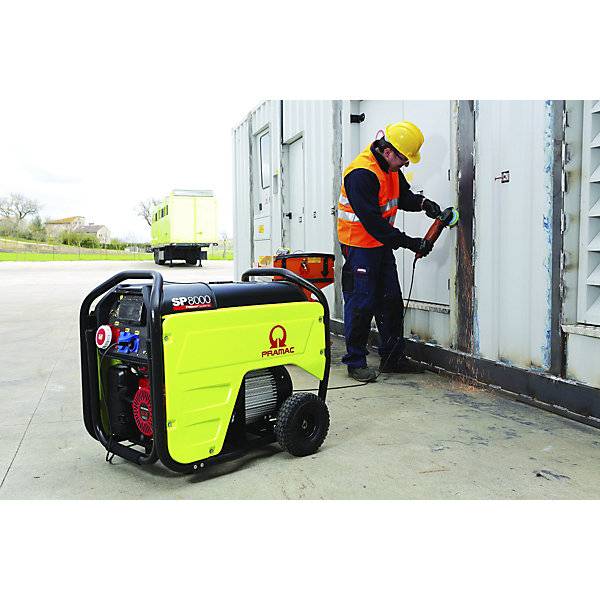 Stromerzeuger Serie SP Benzin 400/230 V SP 8000 - Leistung 4 kVA (230 V) / 68 kVA (400 V) Handstart 36 / 54-3