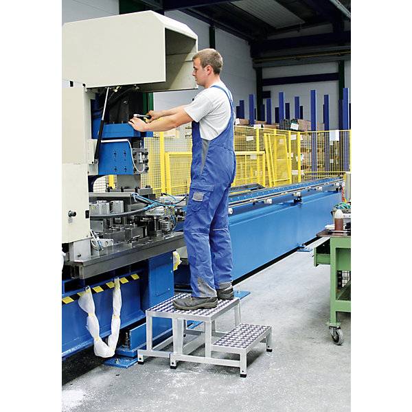 Arbeitspodest in Modulbauweise Modul 4. TAKKT Industrial & Packaging GmbH 11133949-2