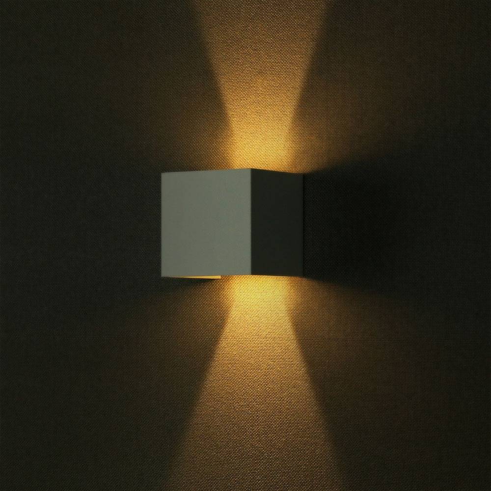 Wand Lampe mit Bridglux-2