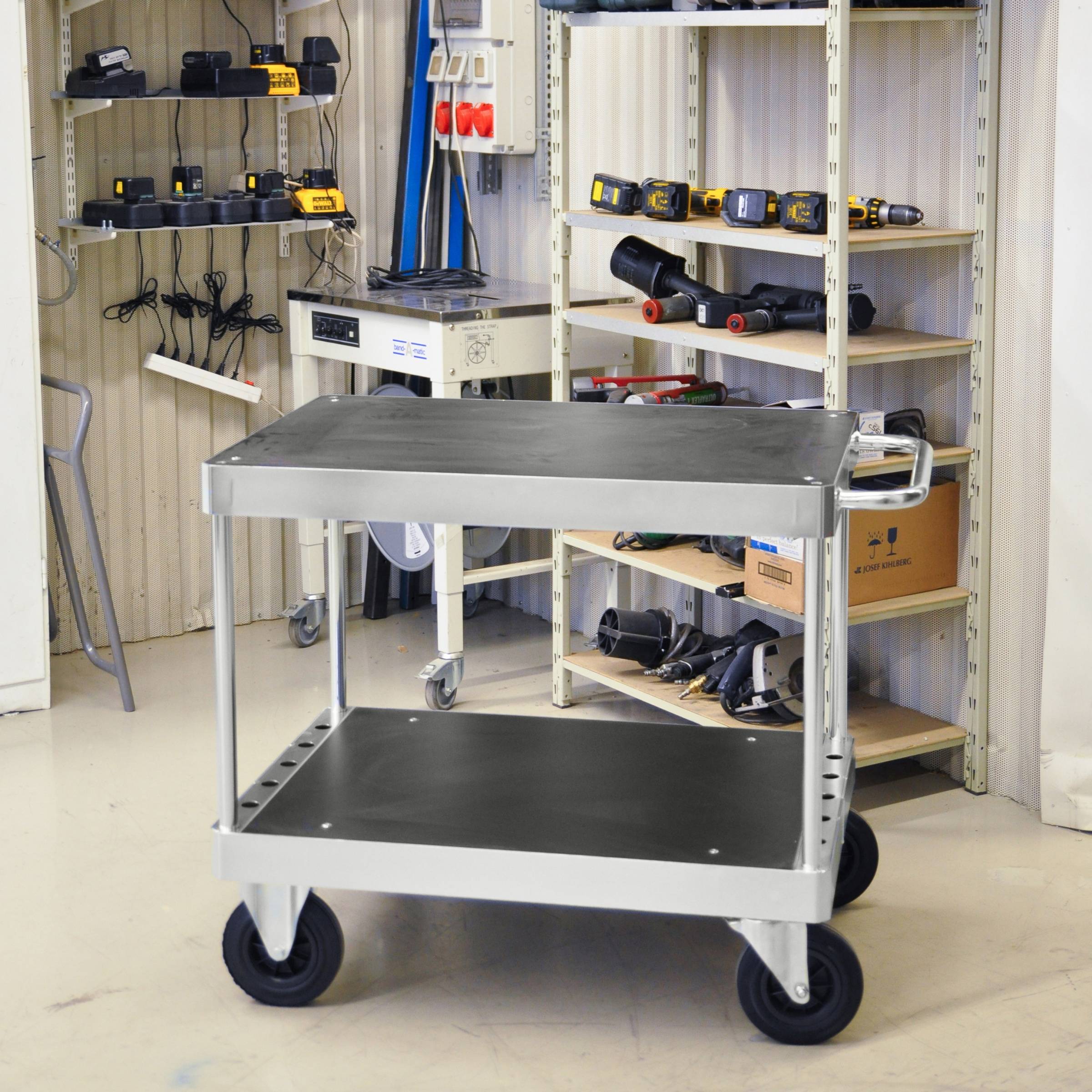 Kongamek Tischwagen verzinkt 1200x800mm Ladefläche aus MDF mit Bremse-2