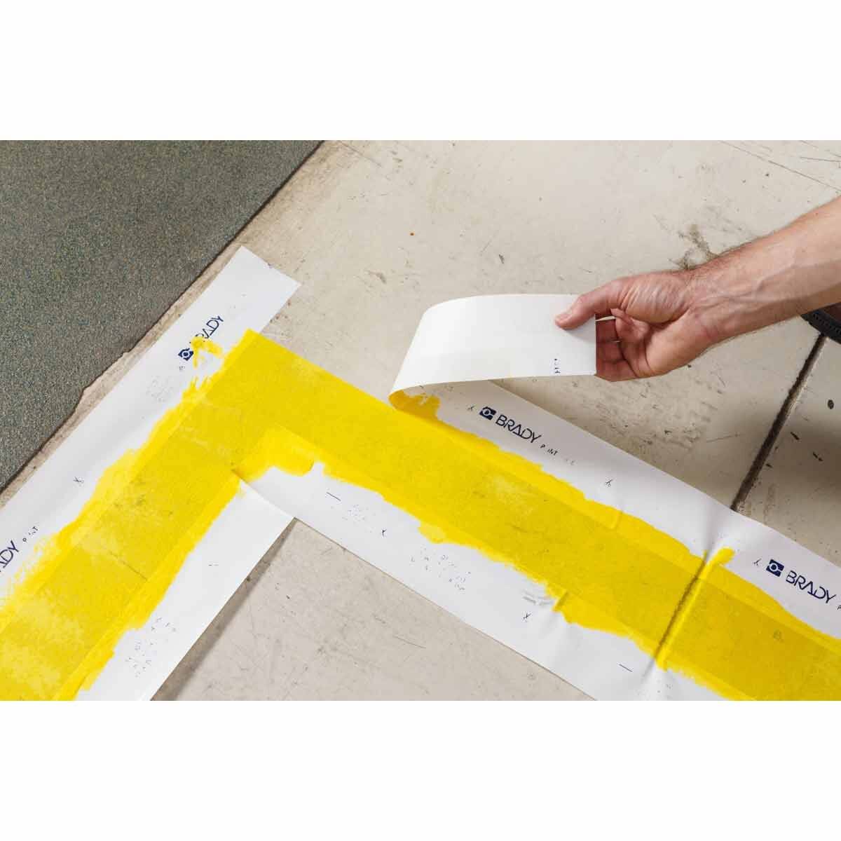 PaintStripe Schablone–Gestrichelte Linie • 50.8 x 203.2 mm • 152.4 m • rau-2