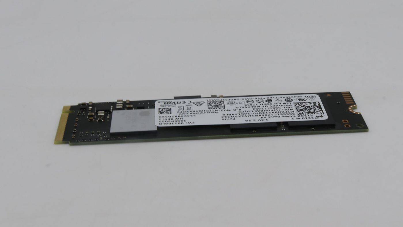 Lenovo Micron 2210 512 GB M.2 PCIe 2280 MTFDHBA512QFD-2AX1AABLA-1