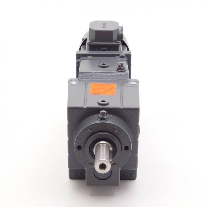 Lenze Getriebemotor MDEMAXX063-12 (GST06-3M VCR 063C12)-3