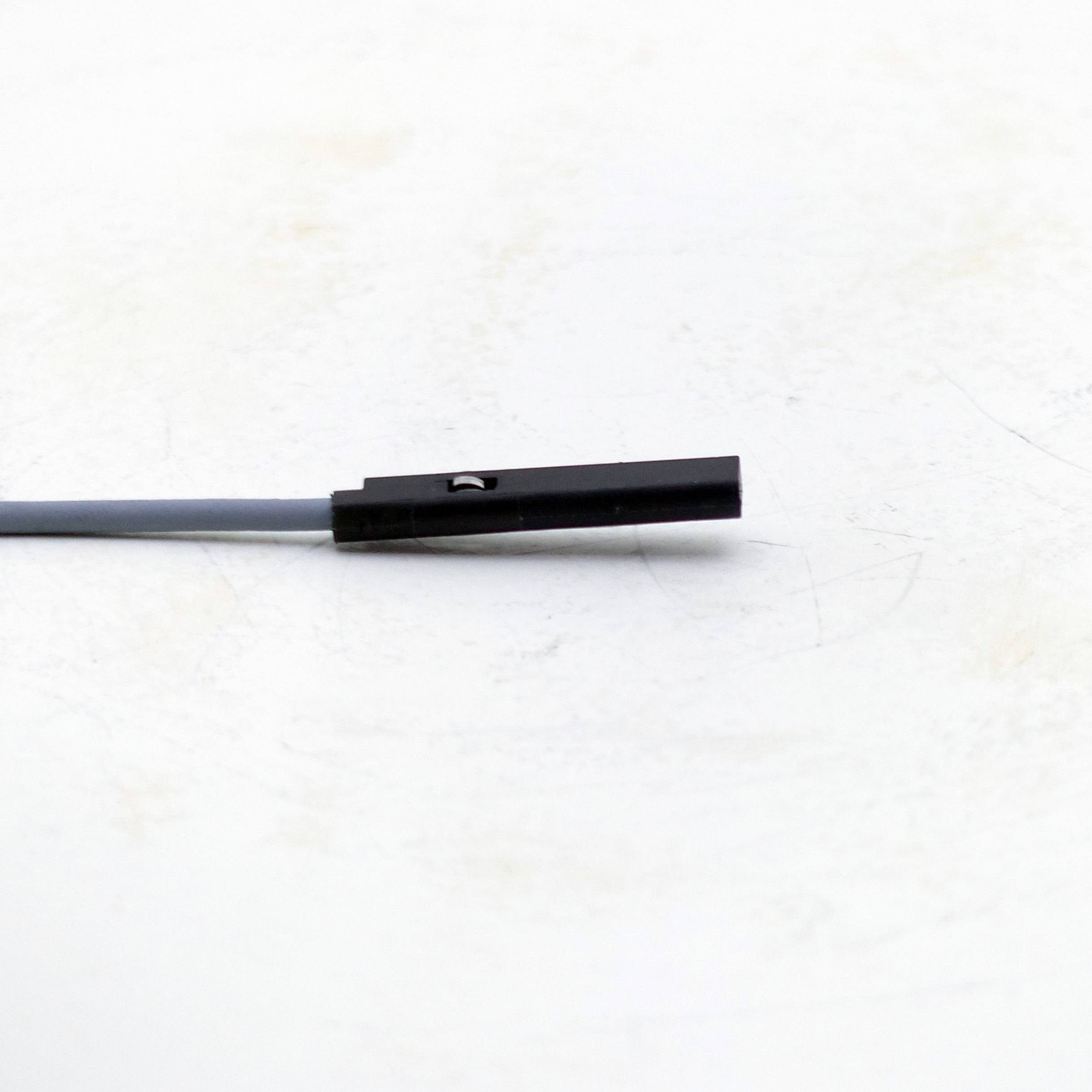 FESTO Näherungsschalter 551364 (SME-10M-DS-24V-E-1.2-L-M8D)-2