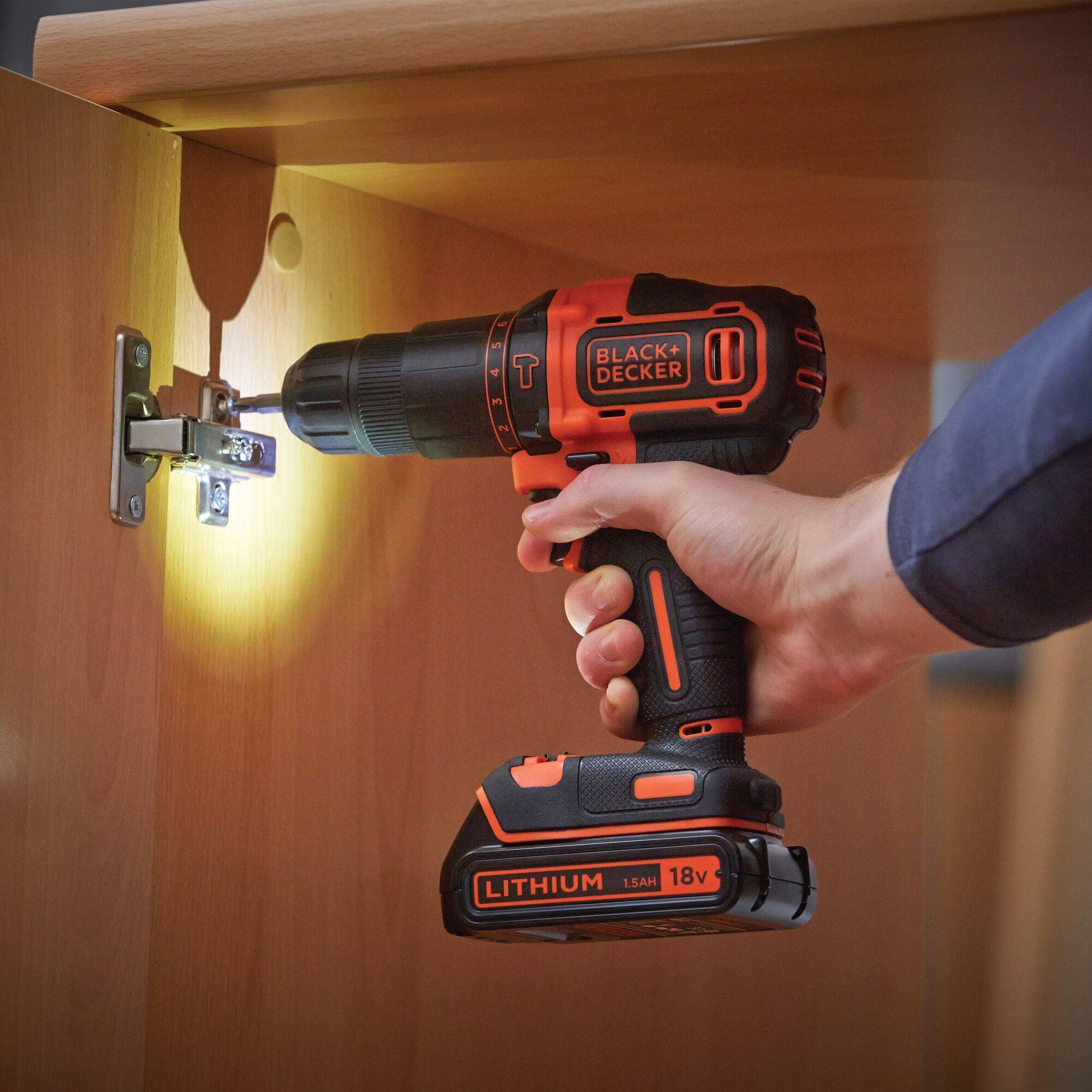 Black & Decker BDCHD18K-QW, Handbohrmaschine, Ohne Schlüssel, Schwarz, Orange, 1 cm, 1400 RPM, 2,5 cm-3