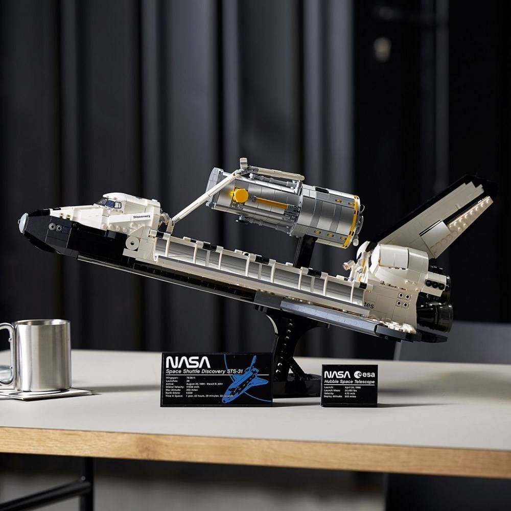 LEGO ICONS NASA Space Shuttle Discovery Home & Living Spielwaren Kreativ- & Lernspielzeug-2