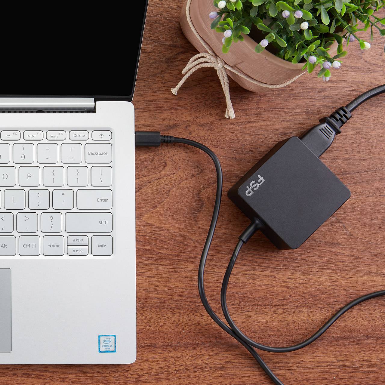 FSP - NB Netzteil Universal USB-C 65W FSP-NBC 65 AC 100-240V/DC 5V/9V/12V/15V/20V max 3,25A - PC-/Server Netzteil (PNA06-2