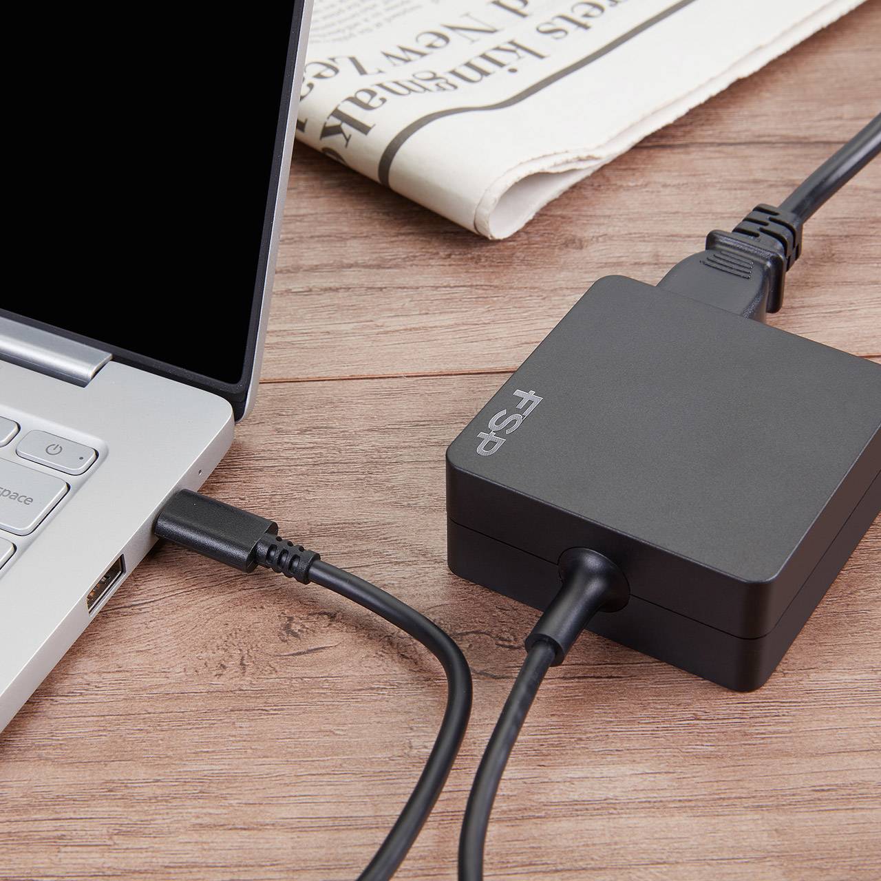 FSP - NB Netzteil Universal USB-C 65W FSP-NBC 65 AC 100-240V/DC 5V/9V/12V/15V/20V max 3,25A - PC-/Server Netzteil (PNA06-3