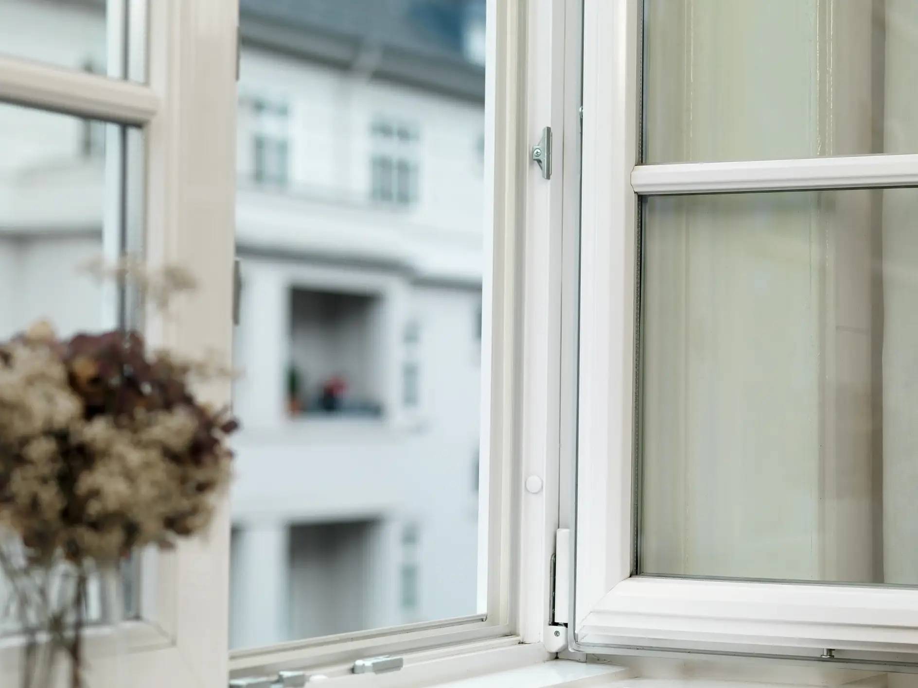 tesa INSULATION Dichtungsband Silikon Fits All 6mx9mmx7mm w.-3