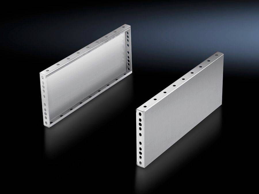 Rittal TS 8702.040 Sockel-Blende, seitlich, 200 mm Edelstahl für Sockel-Elemente vorne und hinten 8702040-0