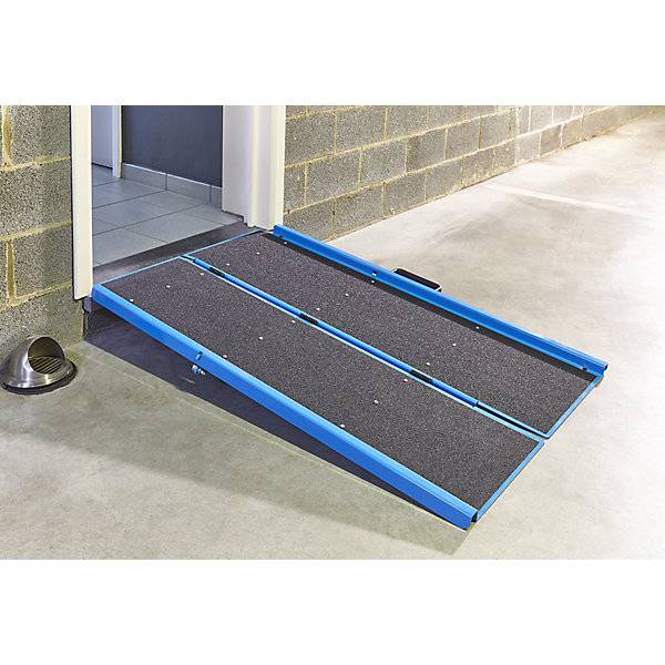 Zufahrtrampe klappbar Tragfähigkeit 450 kg LxB 1360 x 890 mm. Etablissements Mottez & Cie SA 79715849-3