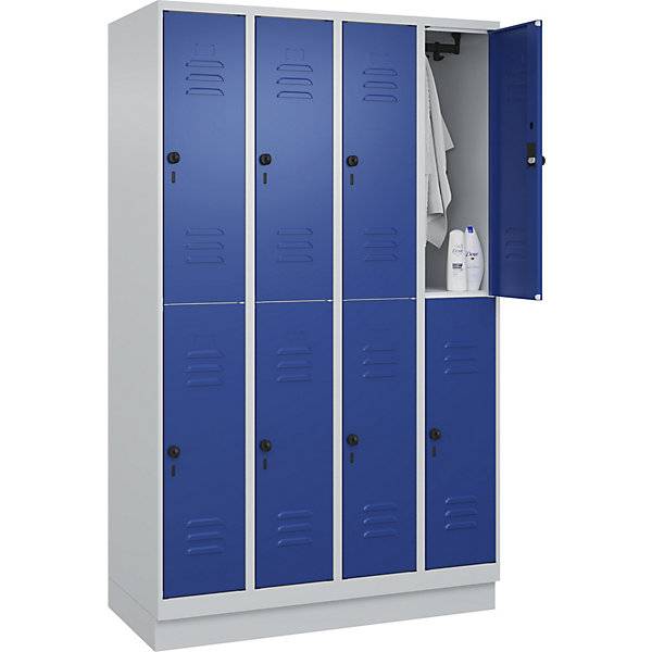 Doppelstock-Spind Classic PLUS 4 Abteile lichtgrau / enzianblau HxB 1950 x 1200 mm mit Bodensockel