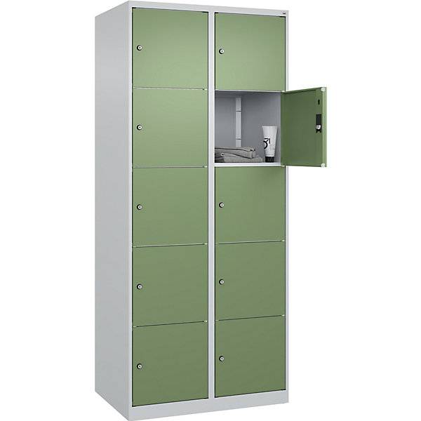 5er-Schließfachschrank Classic PLUS 2 Abteile lichtgrau / resedagrün B 800 mm 10 Fächer mit Bodengleitern.
