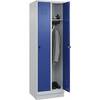 Spind Classic PLUS 2 Abteile lichtgrau / enzianblau B 600 mm mit Bodensockel Drehriegel. C+P Moebelsysteme |