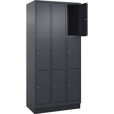 3er-Schließfachschrank Classic PLUS 3 Abteile grau B 900 mm 9 Fächer mit Bodensockel. C+P Moebelsysteme |-0