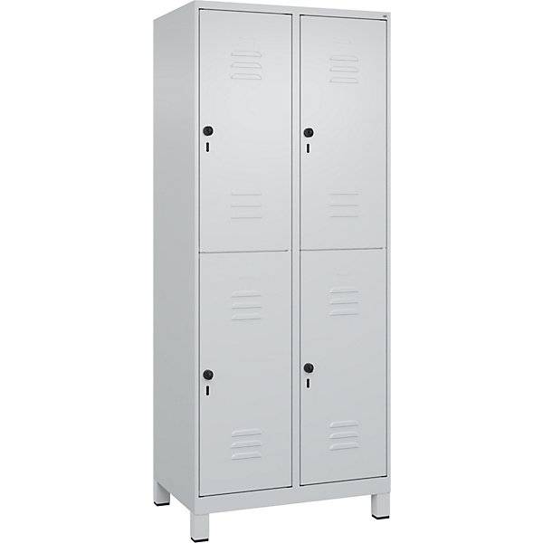 Doppelstock-Spind Classic PLUS 2 Abteile lichtgrau HxB 1950 x 800 mm mit Füßen Drehriegel. C+P Moebelsysteme-3