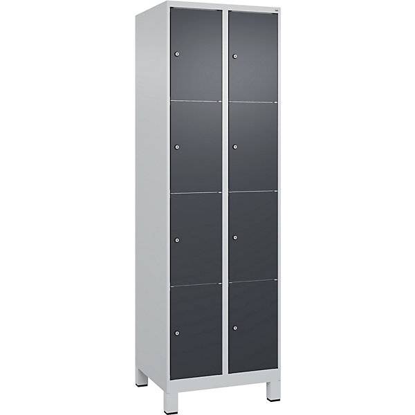 4er-Schließfachschrank Classic PLUS 2 Abteile lichtgrau / grau B 600 mm 8 Fächer mit Füßen. C+P Moebelsysteme-3