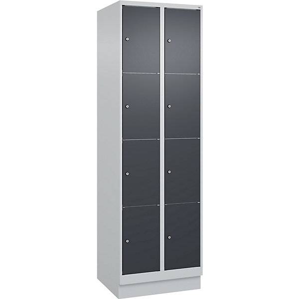 4er-Schließfachschrank Classic PLUS 2 Abteile lichtgrau / grau B 600 mm 8 Fächer mit Bodensockel. C+P-3