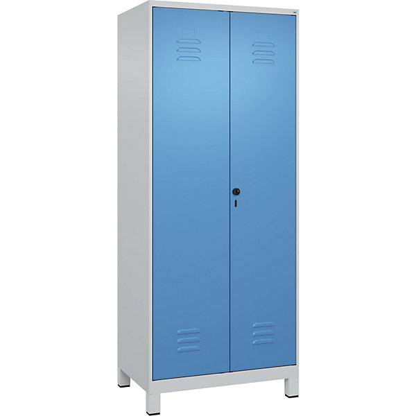 Schwarz-Weiß-Spind Classic PLUS Trennwand mittig 1 Abteil lichtgrau / lichtblau HxB 1950 x 800 mm mit Füßen-2