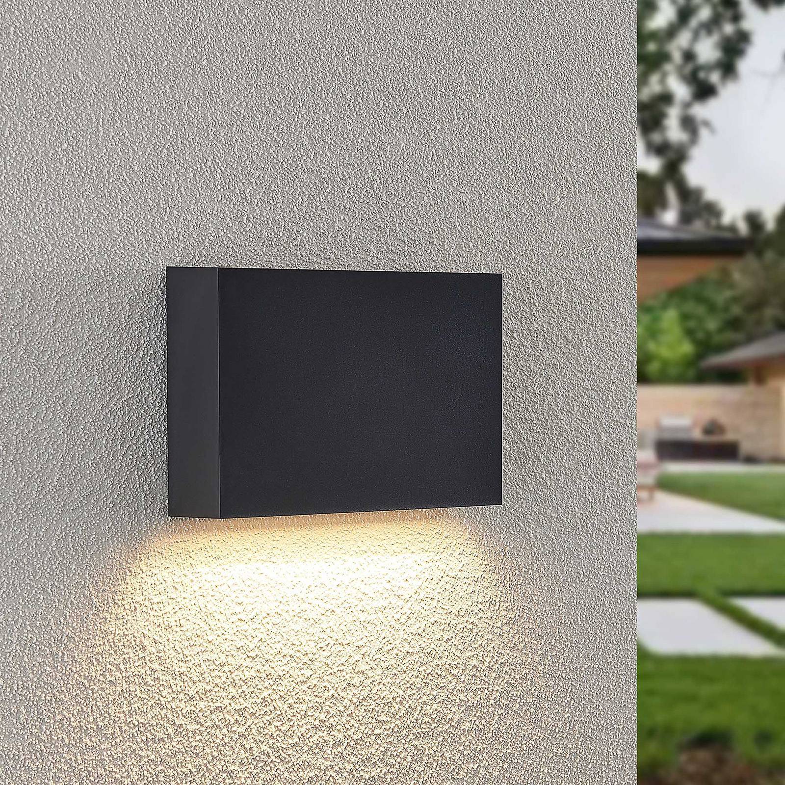 Lindby LED Wandleuchte außen 'Jarte' in schwarz aus Kunststoff-1