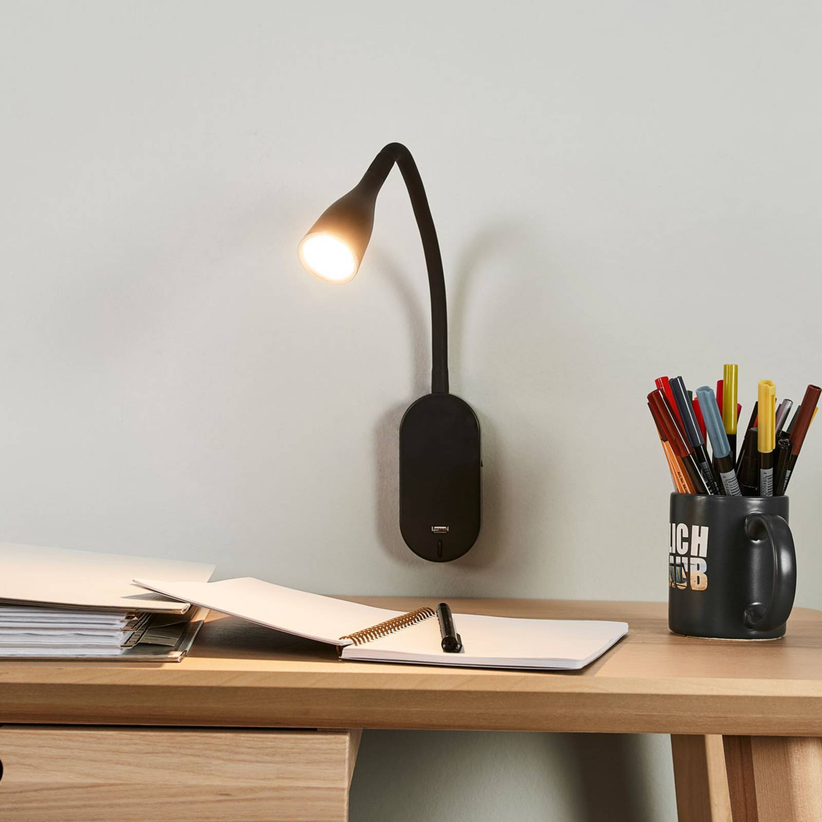 Lindby LED Wandleuchte Innen 'Enna' in schwarz aus Kunststoff-3