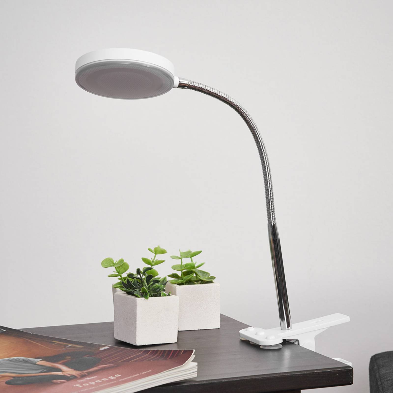 Lindby LED Klemmleuchte 'Milow' in weiß aus Kunststoff-4