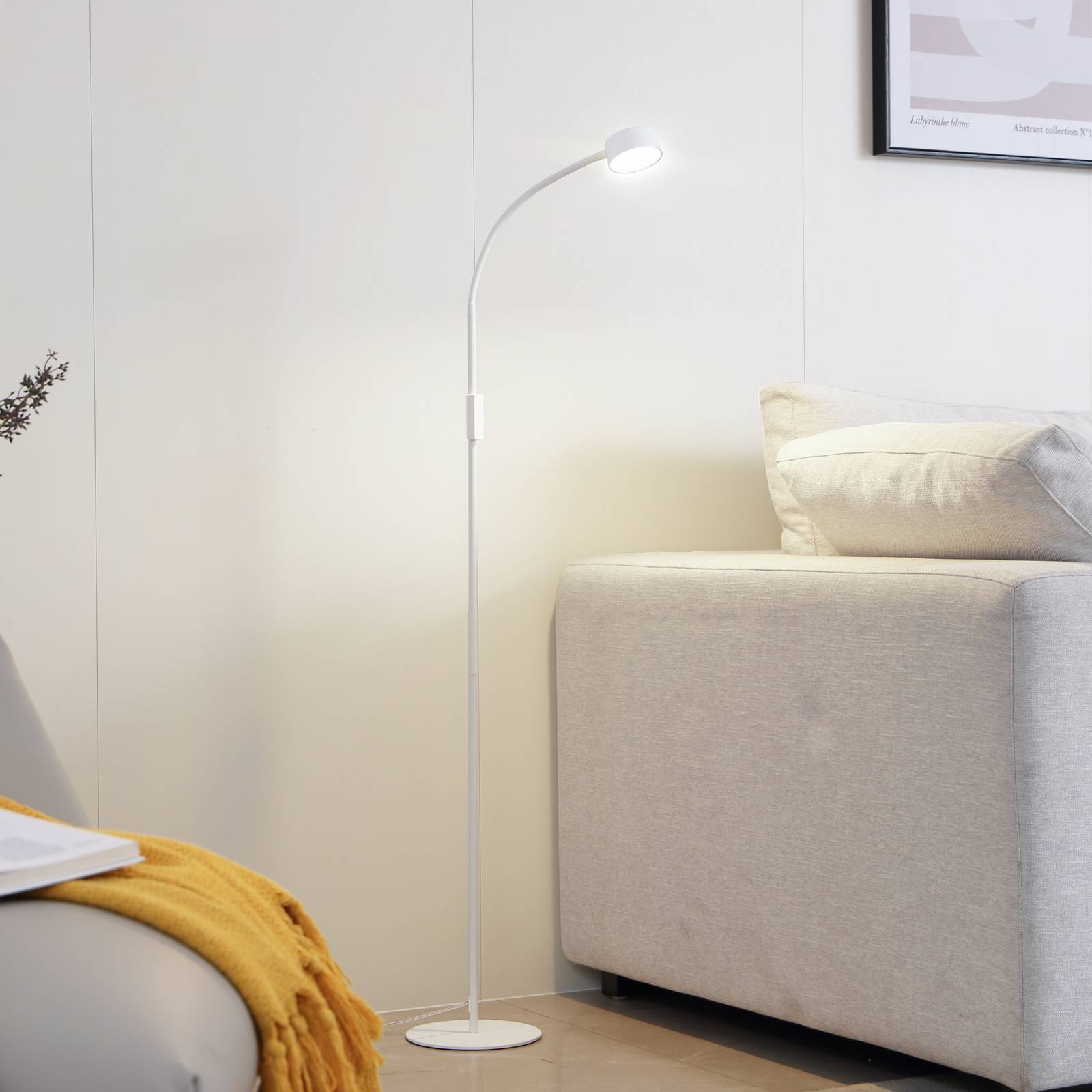 Lindby LED Stehlampe 'Maori' in weiß aus Metall-1