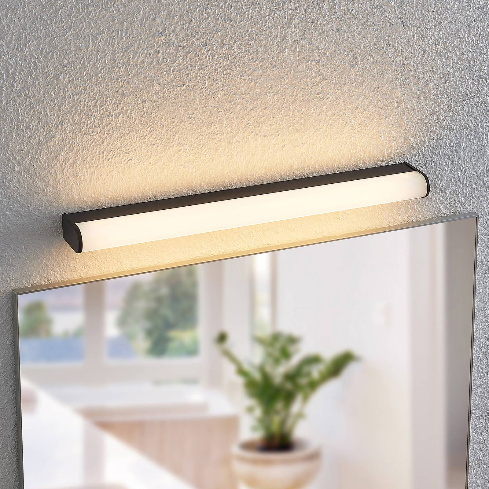Lindby LED Wandleuchte Bad 'Ulisan' in schwarz aus Aluminium-3
