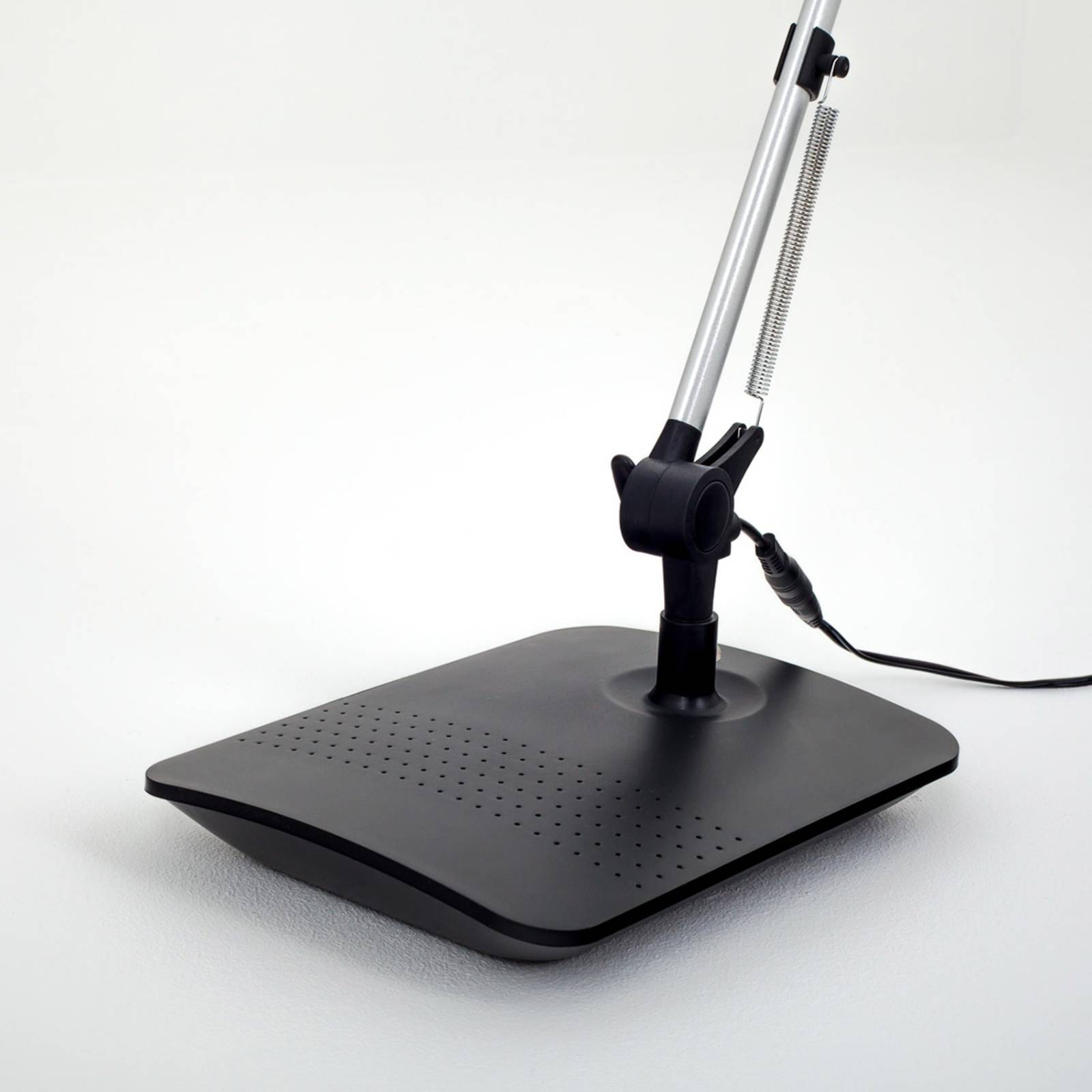 Lindby LED Tischlampe 'Felipe' in alu-4