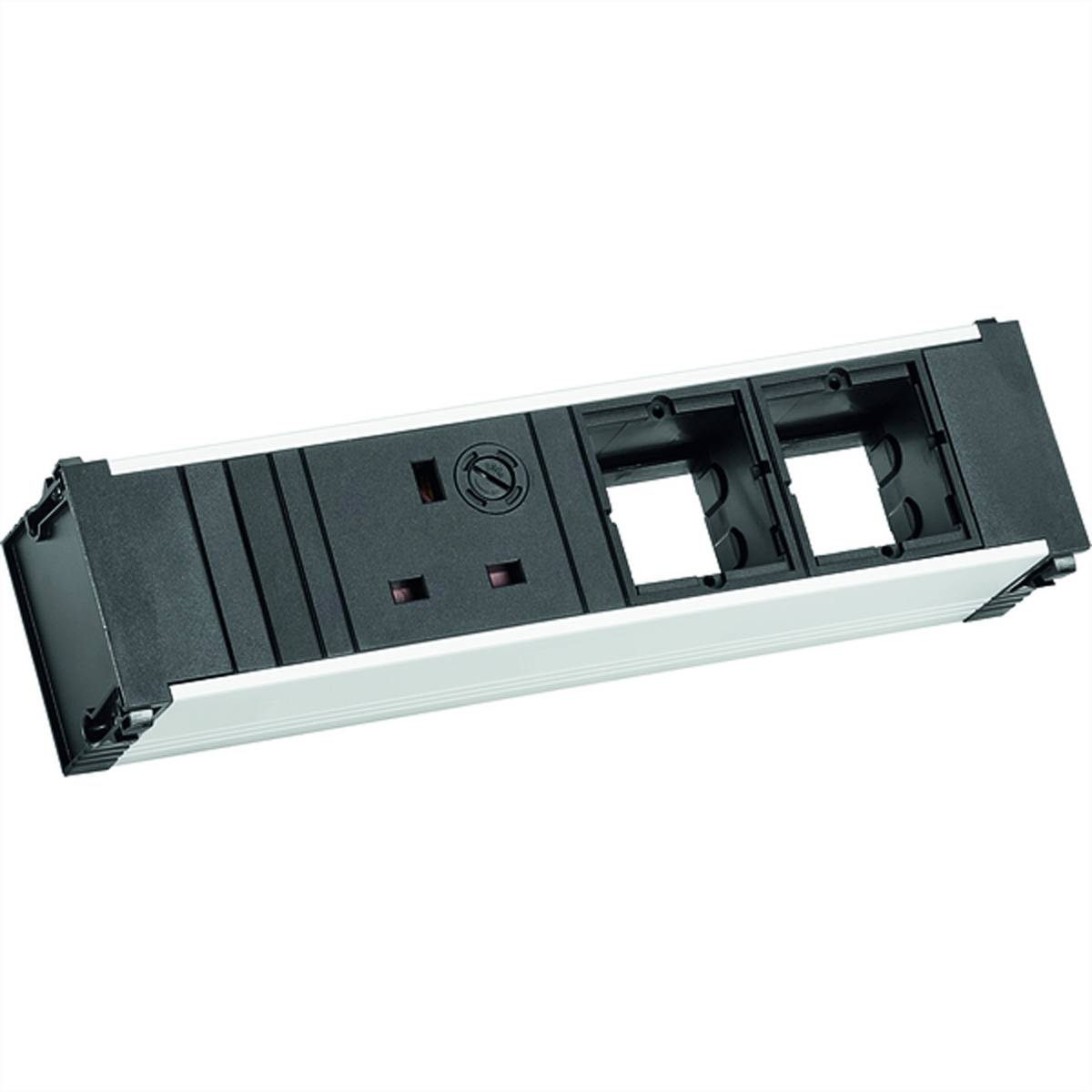 BACHMANN CONI 1xUK 90° 2xCM, Strom 0,2m GST18i3 Unitd Kingdom-0