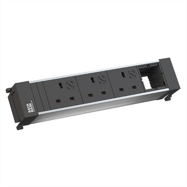 BACHMANN POWER FRAME 3xUK 3,15A 1xCM, 0,2m GST18 United Kingdom