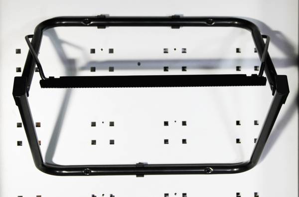 Putzrollen-Wandhalter,f. Reinigungsstation,HxB 300x440mm,verzinkt,schwarz