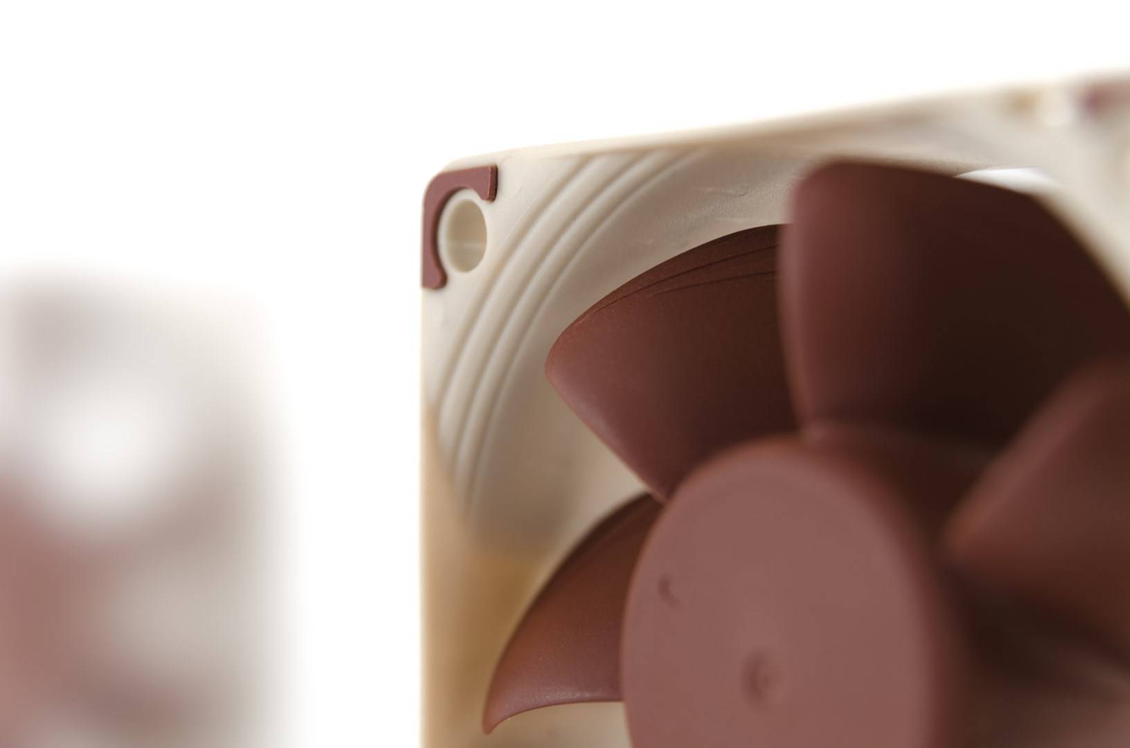 Noctua NF-A6x25 5V PWM, Ventilator, 6 cm, 650 RPM, 3000 RPM, 19,3 dB, 29,2 m³/h-4