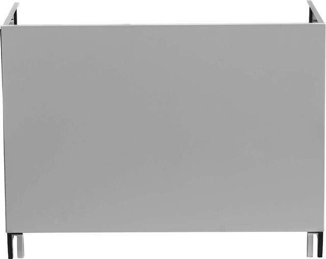 Bosch Verrohrungsblende 2,35m für Solewärmepumpen, Silber-1