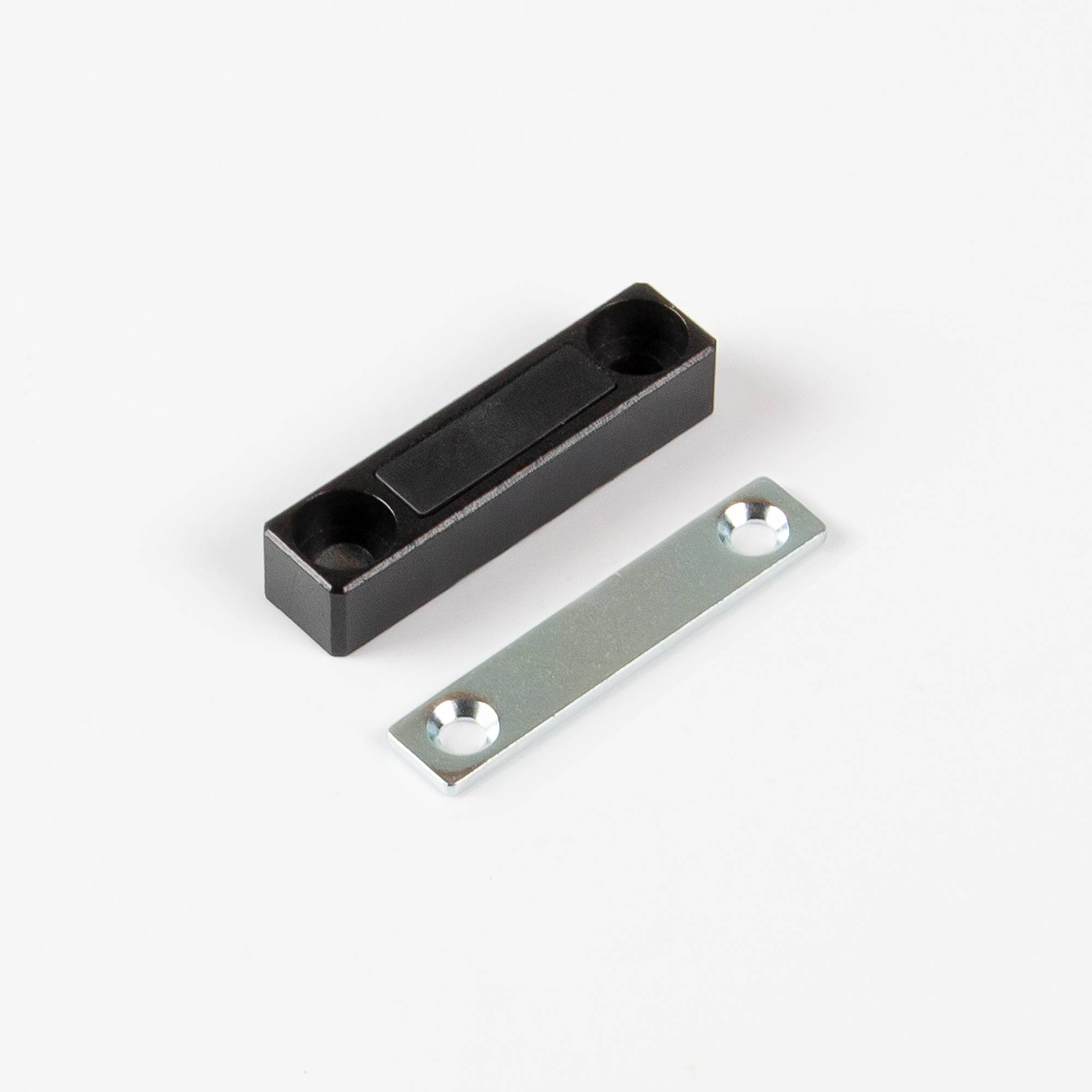 Magna-C Magnetbeschlag aus Metall 50x12x10mm