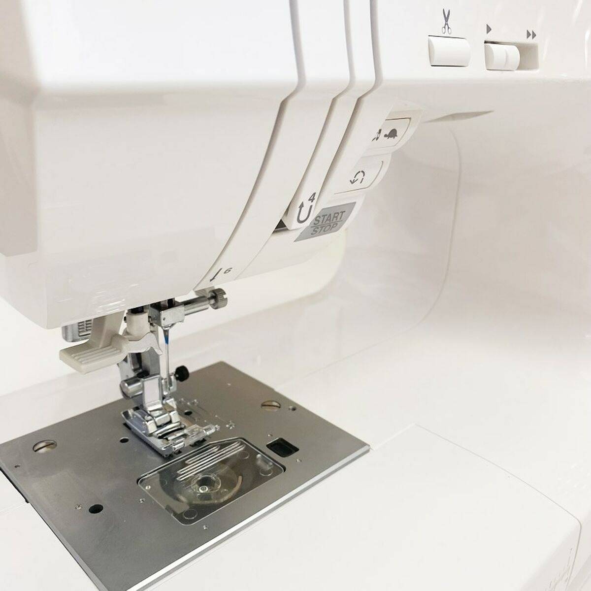 Singer Quantum Stylist 9960.BR - Nähmaschine-2